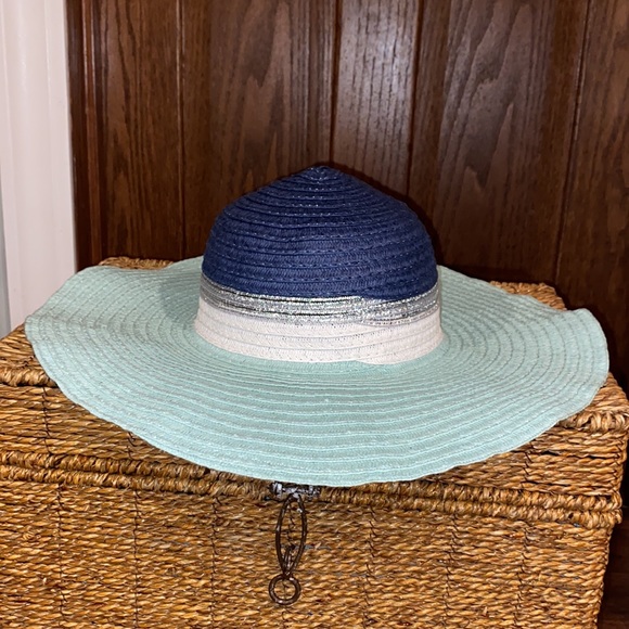 Elsie & Zoey Striped Sun Hat - Picture 5 of 12